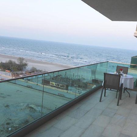 Maravali Seaview Mamaia Apartamento Exterior foto